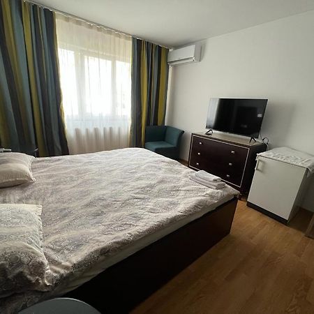 Furtuntec Apartment Tecuci Екстериор снимка