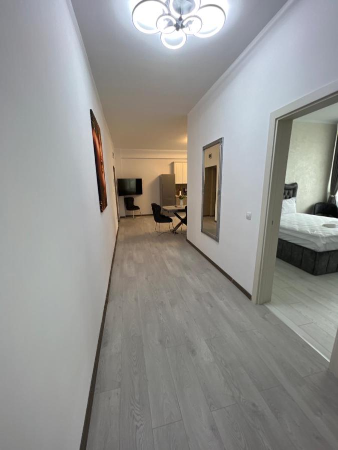 Furtuntec Apartment Tecuci Екстериор снимка
